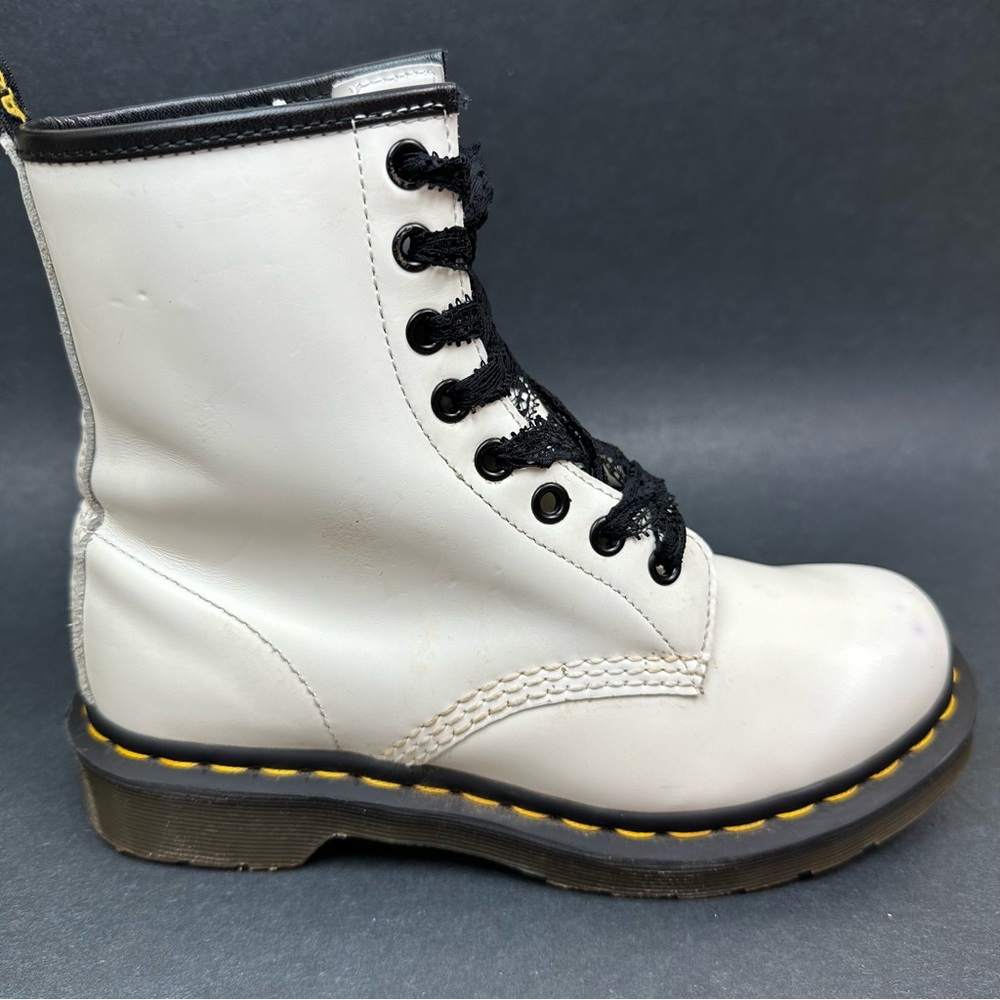 Dr. Martens 1460 Smooth Leather White Lace Up Boots 11821 Women's US Size 6